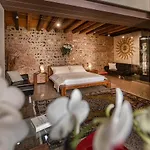 La Bella Wine Πανσιόν 4*