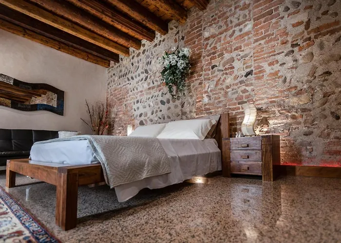 La Bella Wine 4*