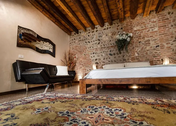 La Bella Wine 4*