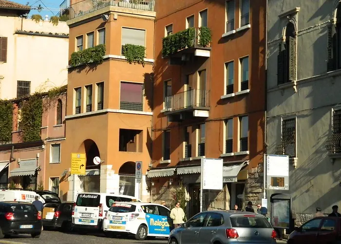 Pensionat La Bella Wine Verona
