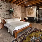 La Bella Wine 4*
