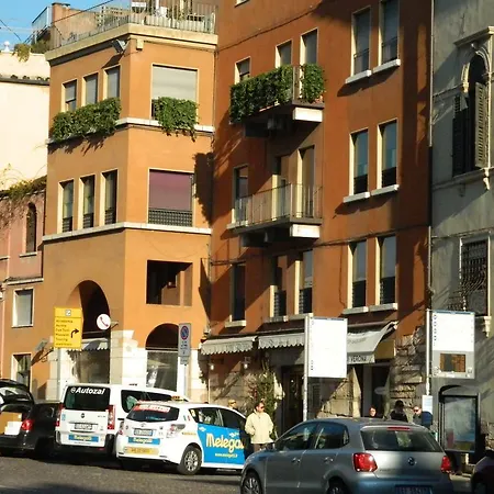 Gæstehus La Bella Wine Verona