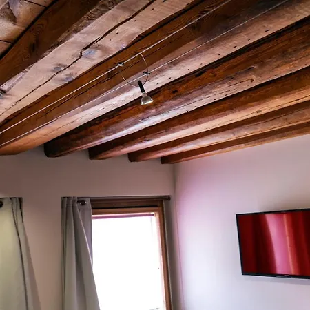 Πανσιόν La Bella Wine 4*